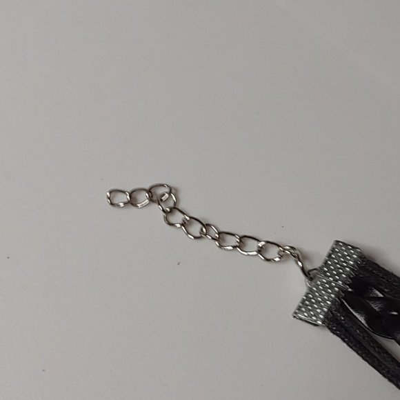 Bow, Arrow, And Mockingjay 3 Layer Black Bracelet - Picture 8 of 11